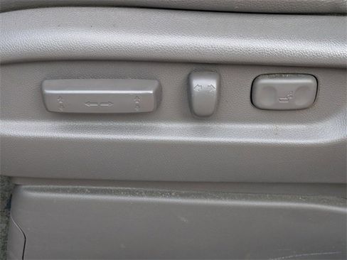 Used 2017 Honda Odyssey Touring Elite image 22