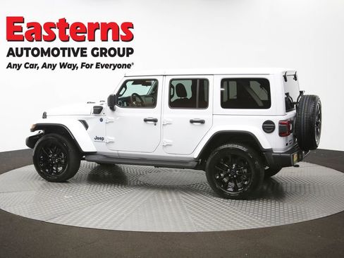 Used 2025 Jeep Wrangler Unlimited Sahara image 61