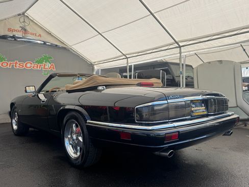 Used 1996 Jaguar XJS 4.0 Convertible RWD image 11