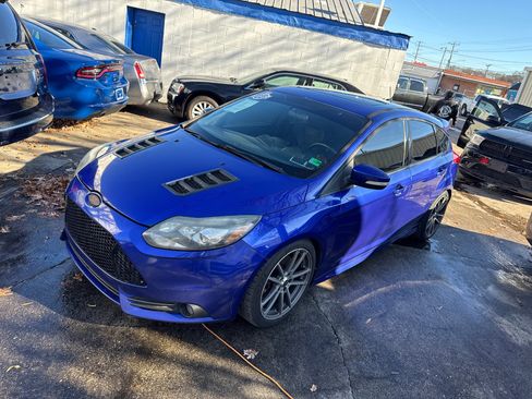 Used 2013 Ford Focus ST image 2