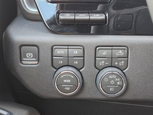 New 2026 Chevrolet Silverado 3500 High Country image 22