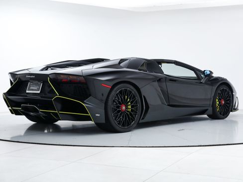 Used 2015 Lamborghini Aventador LP 720-4 50th Anniversario AWD/4WD image 7