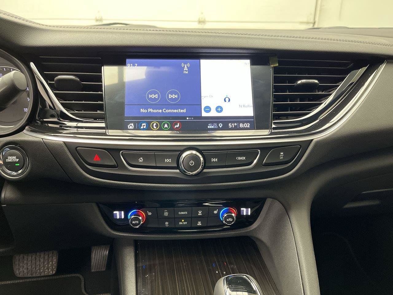 Certified 2020 Buick Regal Essence FWD image 17