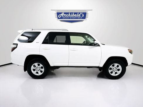 Used 2015 Toyota 4Runner SR5 Premium AWD/4WD image 9