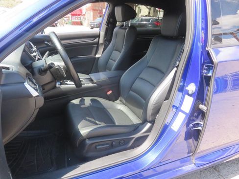 Used 2022 Honda Accord Sport image 9