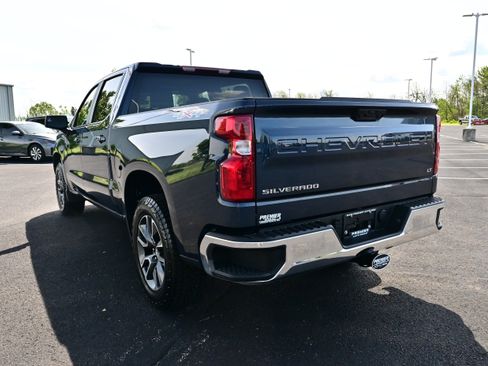 Used 2023 Chevrolet Silverado 1500 LT AWD/4WD image 8