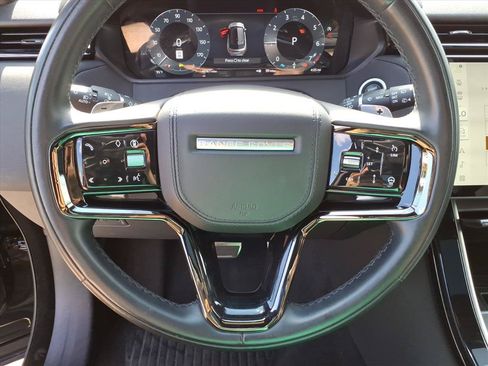 Used 2025 Land Rover Range Rover Velar Dynamic SE AWD/4WD image 23
