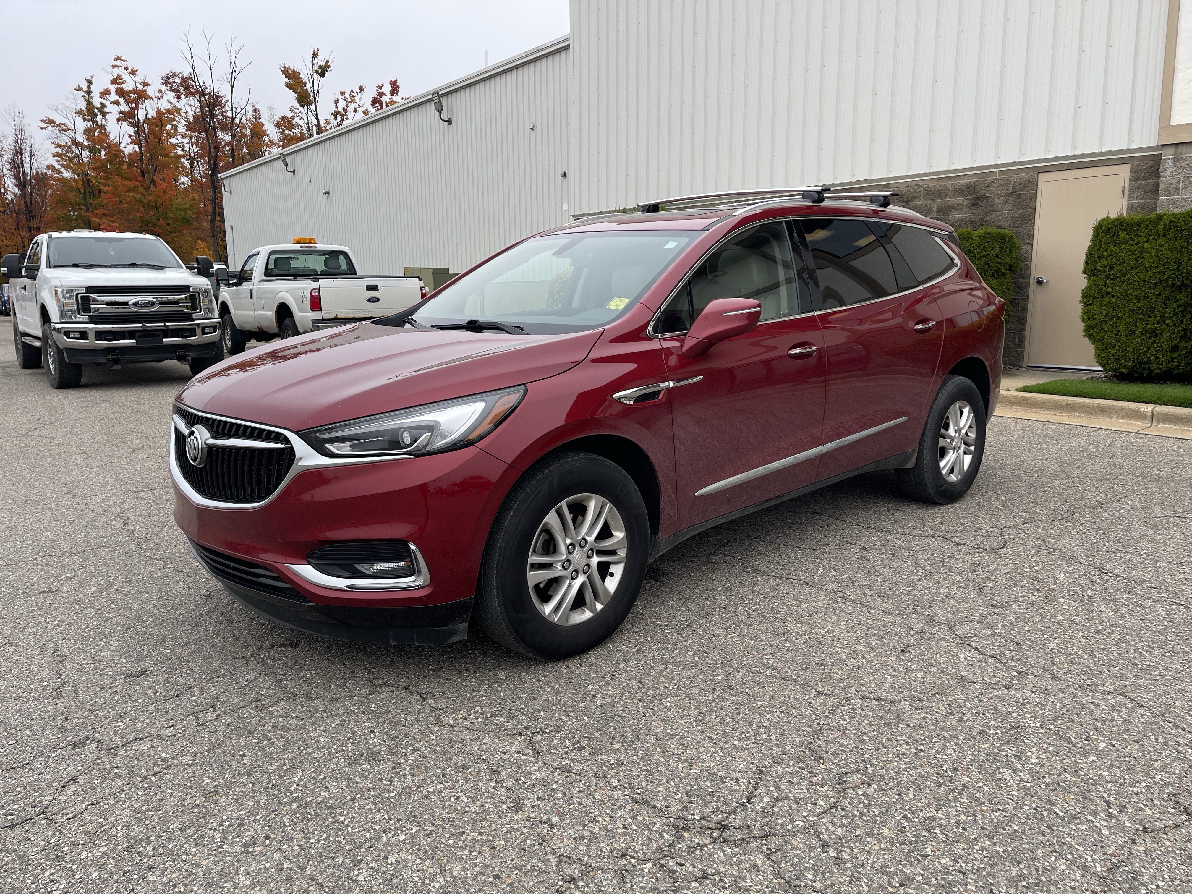 Used 2020 Buick Enclave Essence w/ Sound and Sites Package AWD/4WD image 7