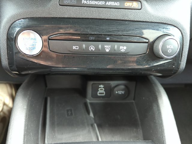 Certified 2024 Ford Escape ST-Line Select w/ Tech Pack #2 AWD/4WD image 39