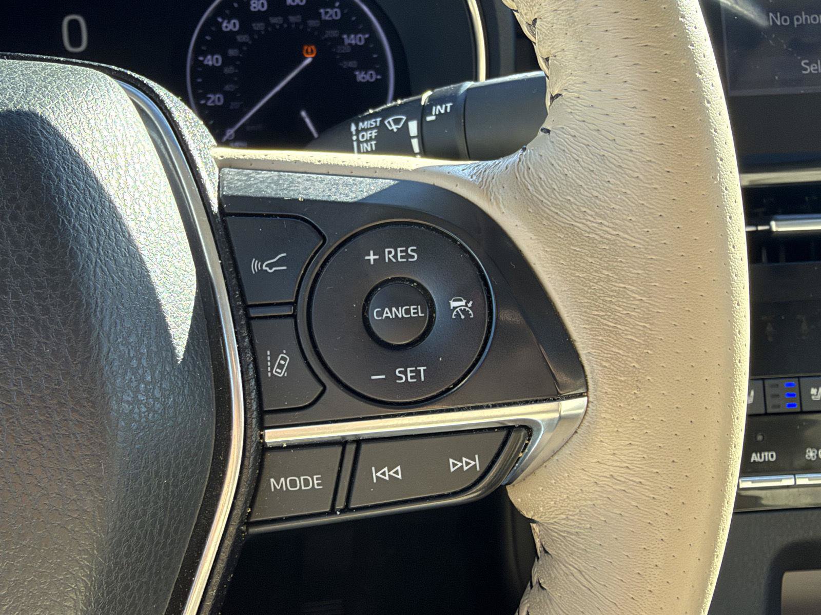 Used 2020 Toyota Avalon Limited w/ Advanced Safety Package FWD image 36