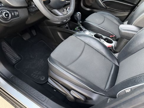 Used 2016 FIAT 500X Trekking image 29