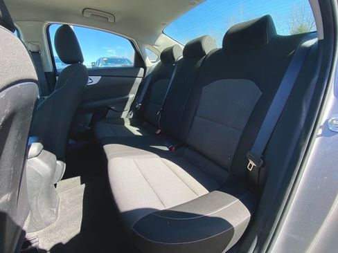 Used 2023 Kia Forte LXS image 21