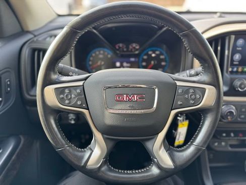 Used 2022 GMC Canyon Denali image 24