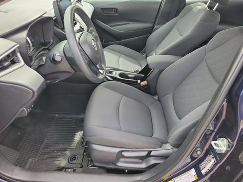 Used 2022 Toyota Corolla LE image 5