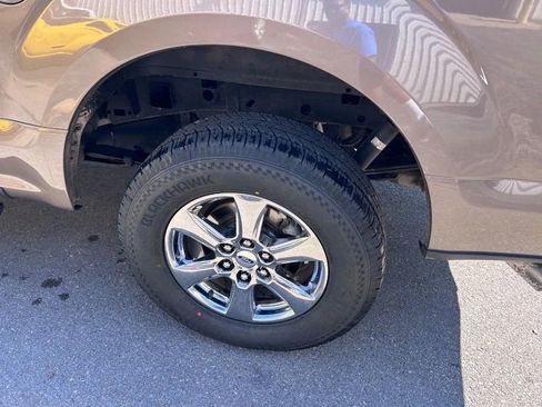 Certified 2019 Ford F150 XLT w/ Equipment Group 302A Luxury image 8