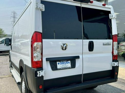 Used 2025 RAM ProMaster 2500 w/ U-Haul Equipment Group FWD image 27