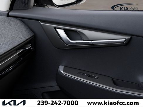New 2026 Kia EV6 Light RWD image 25