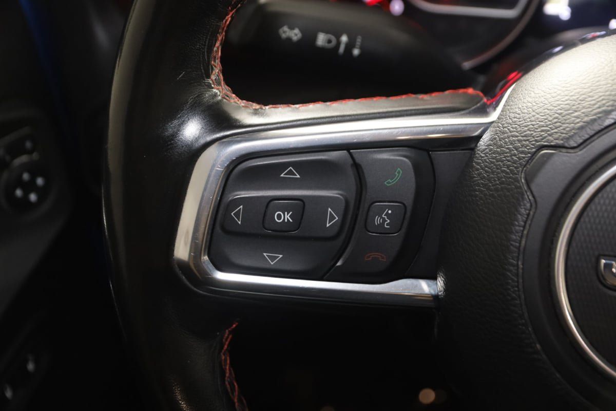 Used 2022 Jeep Gladiator Rubicon w/ Cold Weather Group AWD/4WD image 27