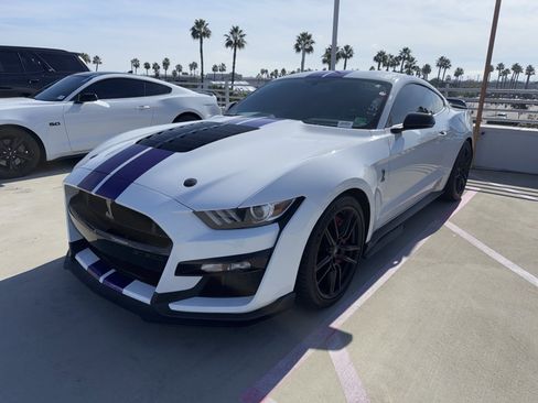Used 2020 Ford Mustang Shelby GT500 image 1