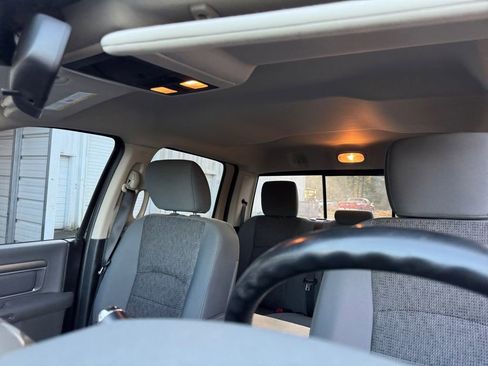 Used 2014 RAM 2500 Big Horn image 19