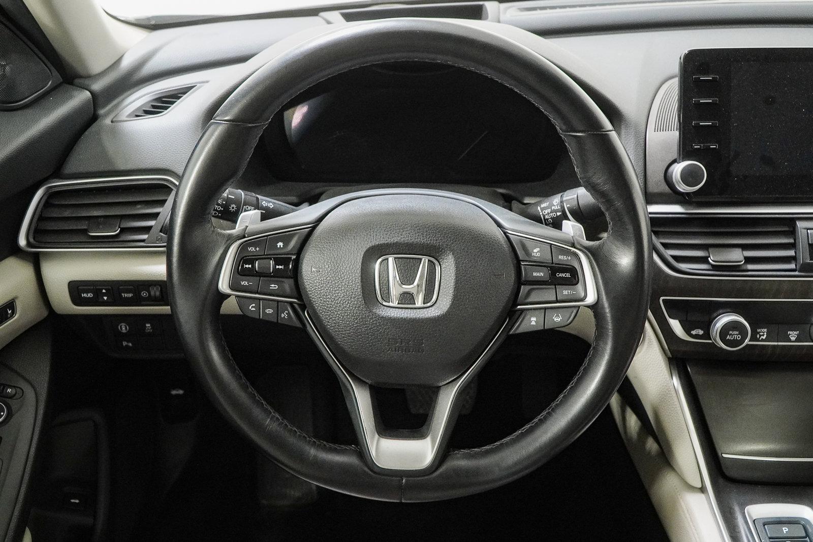 Used 2019 Honda Accord Touring image 22