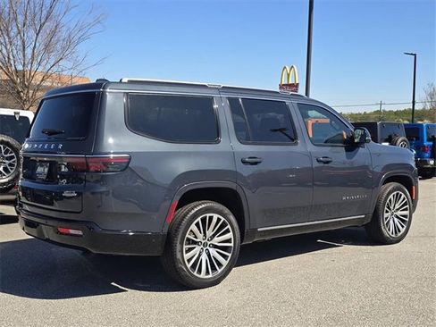 New 2025 Jeep Wagoneer Series II image 3