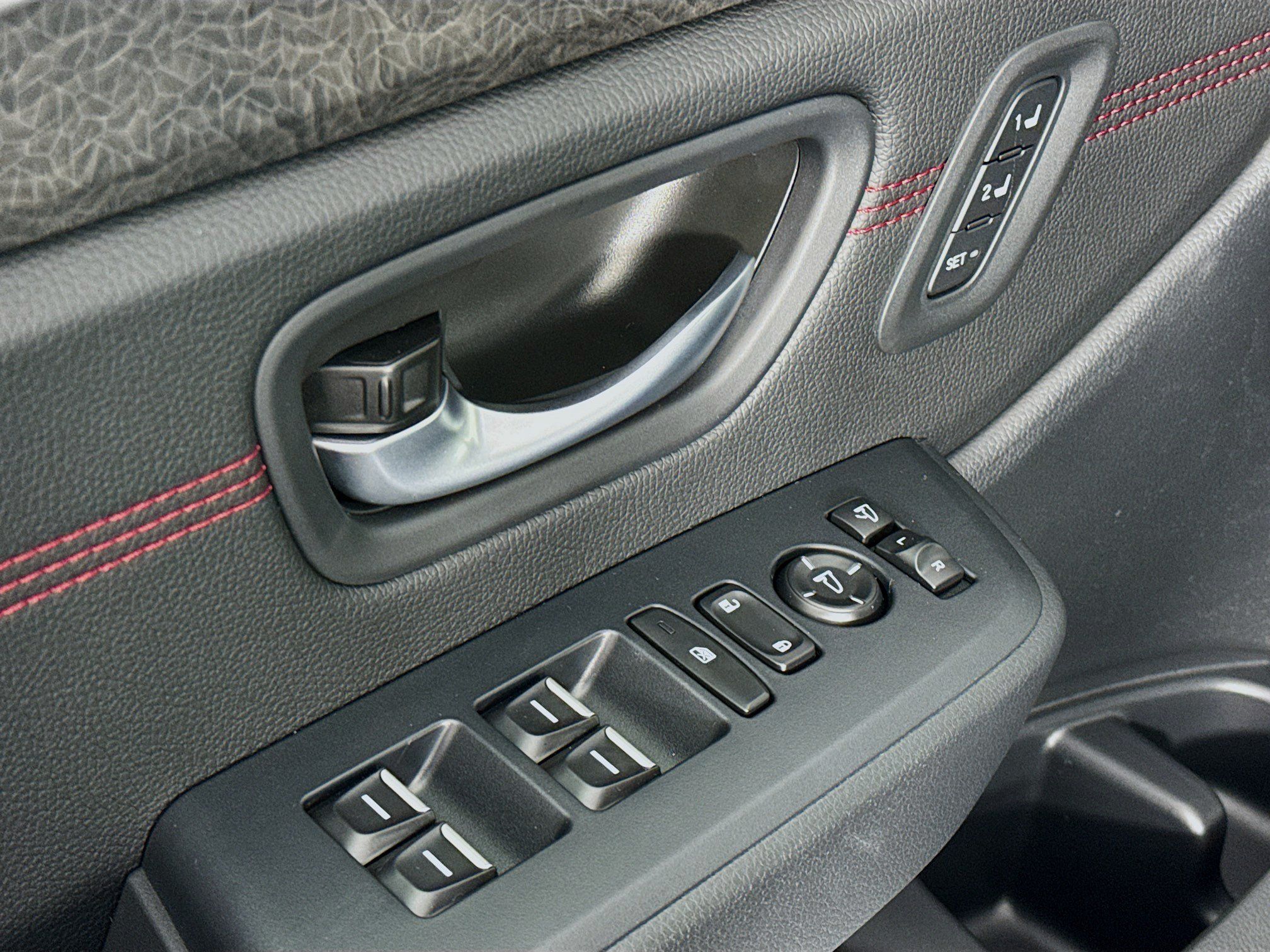 New 2026 Honda Pilot Black Edition image 18