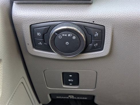 Used 2018 Ford F250 XLT w/ XLT Value Package image 24