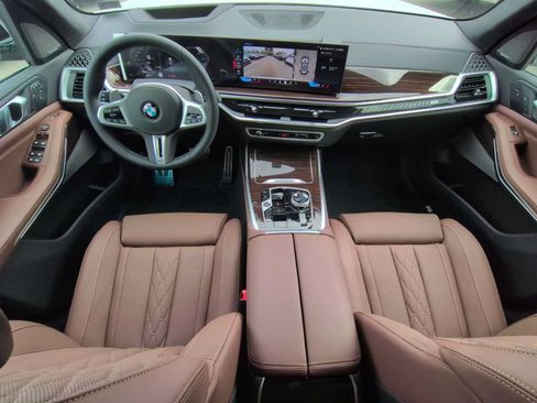 New 2027 BMW X7 M60i AWD/4WD image 16