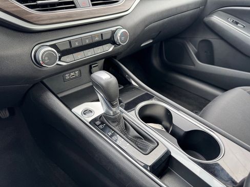 Certified 2024 Nissan Altima 2.5 SV image 20