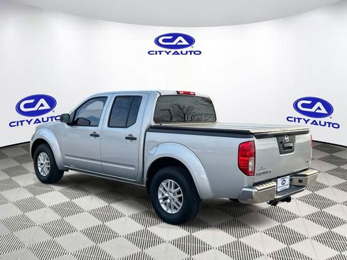 Used 2014 Nissan Frontier SV RWD image 6