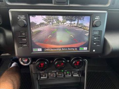 Used 2023 Toyota GR86 10th Anniversary SE RWD image 18