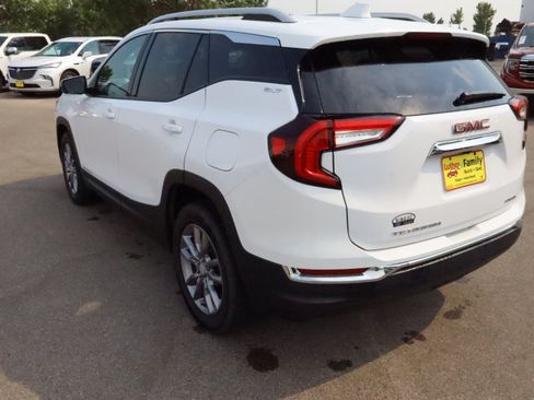 Used 2023 GMC Terrain SLT AWD/4WD image 5