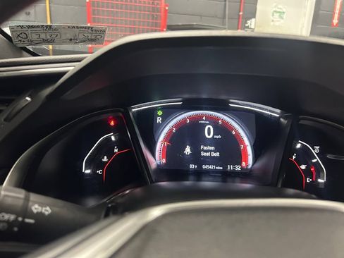 Used 2019 Honda Civic Sport image 28