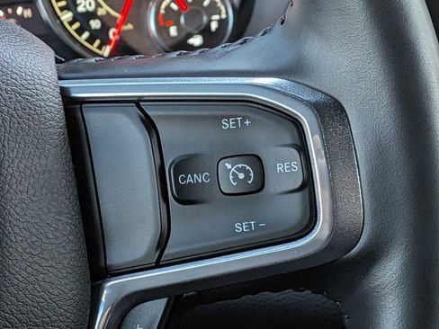 Used 2023 RAM 1500 Laramie image 23