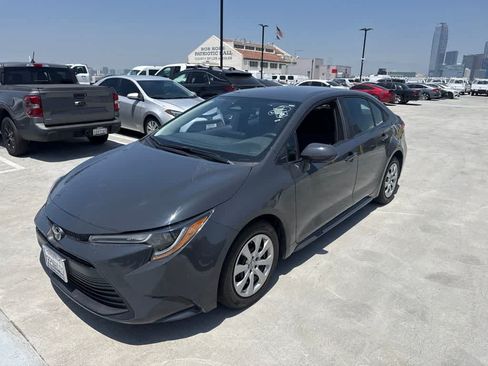 Used 2024 Toyota Corolla LE FWD image 1