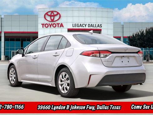 Used 2024 Toyota Corolla LE FWD image 7