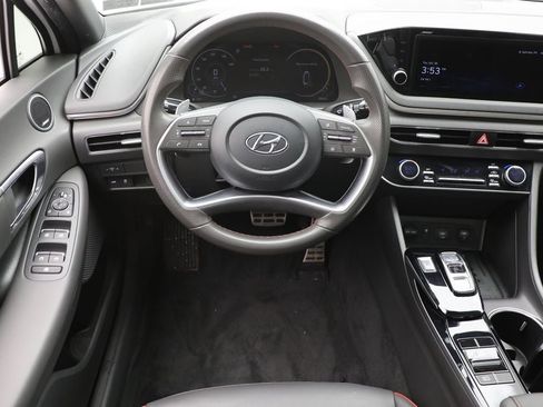 Used 2023 Hyundai Sonata SEL Plus image 13