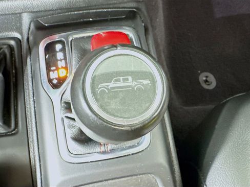 Used 2023 Jeep Gladiator Rubicon w/ LED Lighting Group image 25