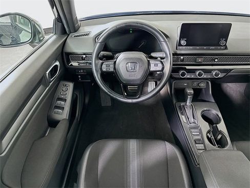 Used 2024 Honda Civic Sport image 3