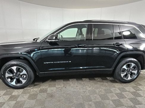 Used 2024 Jeep Grand Cherokee Limited 4xe AWD/4WD image 6