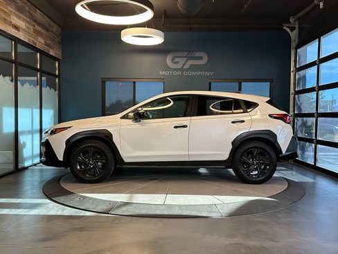 Used 2024 Subaru Crosstrek 2.0i AWD/4WD image 6