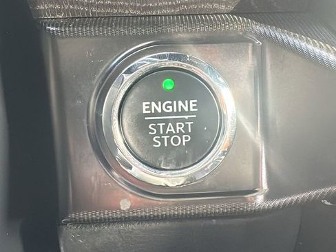 Used 2023 Ford F150 Platinum AWD/4WD image 25