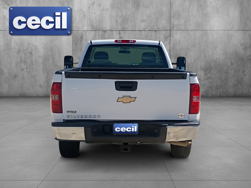 Used 2010 Chevrolet Silverado 1500 W/T RWD image 4