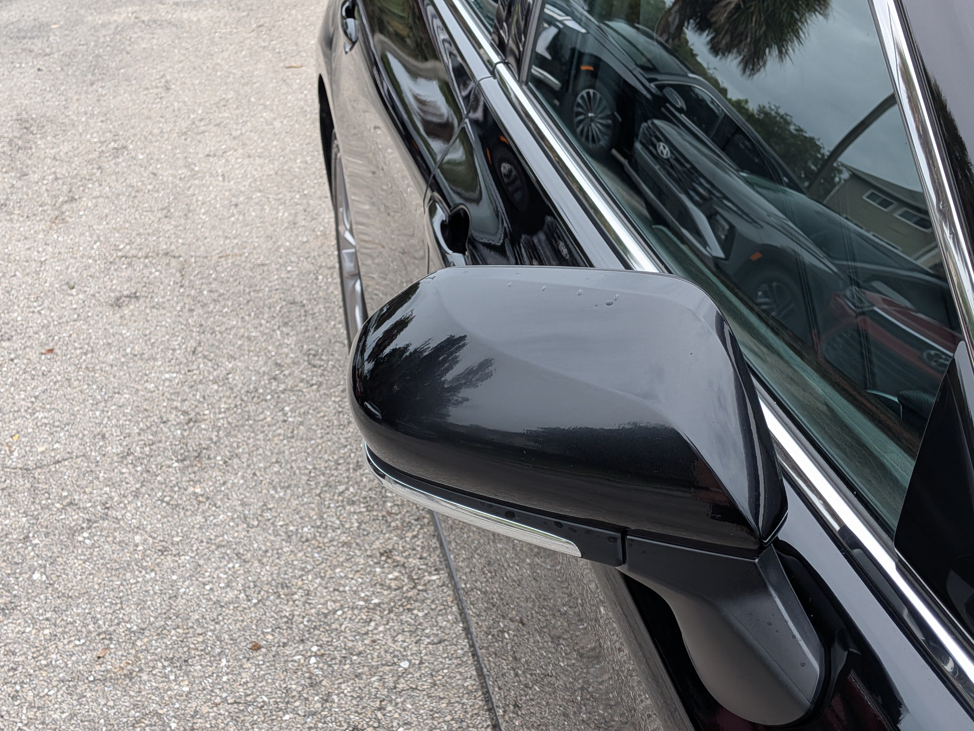 Used 2021 Toyota Avalon XLE w/ Moonroof Package FWD image 12