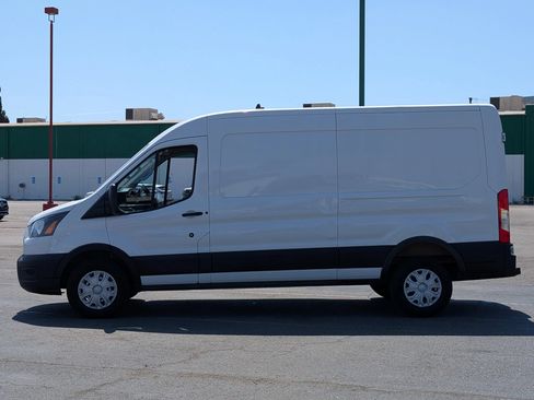 Used 2023 Ford Transit 250 Medium Roof w/ Load Area Protection Package RWD image 4