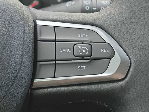 New 2026 Jeep Compass Latitude AWD/4WD image 42