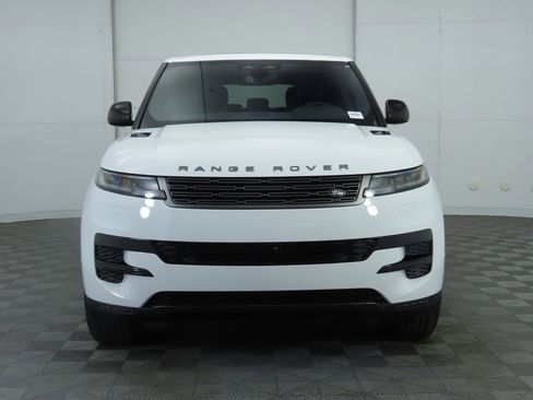 New 2025 Land Rover Range Rover Sport image 2