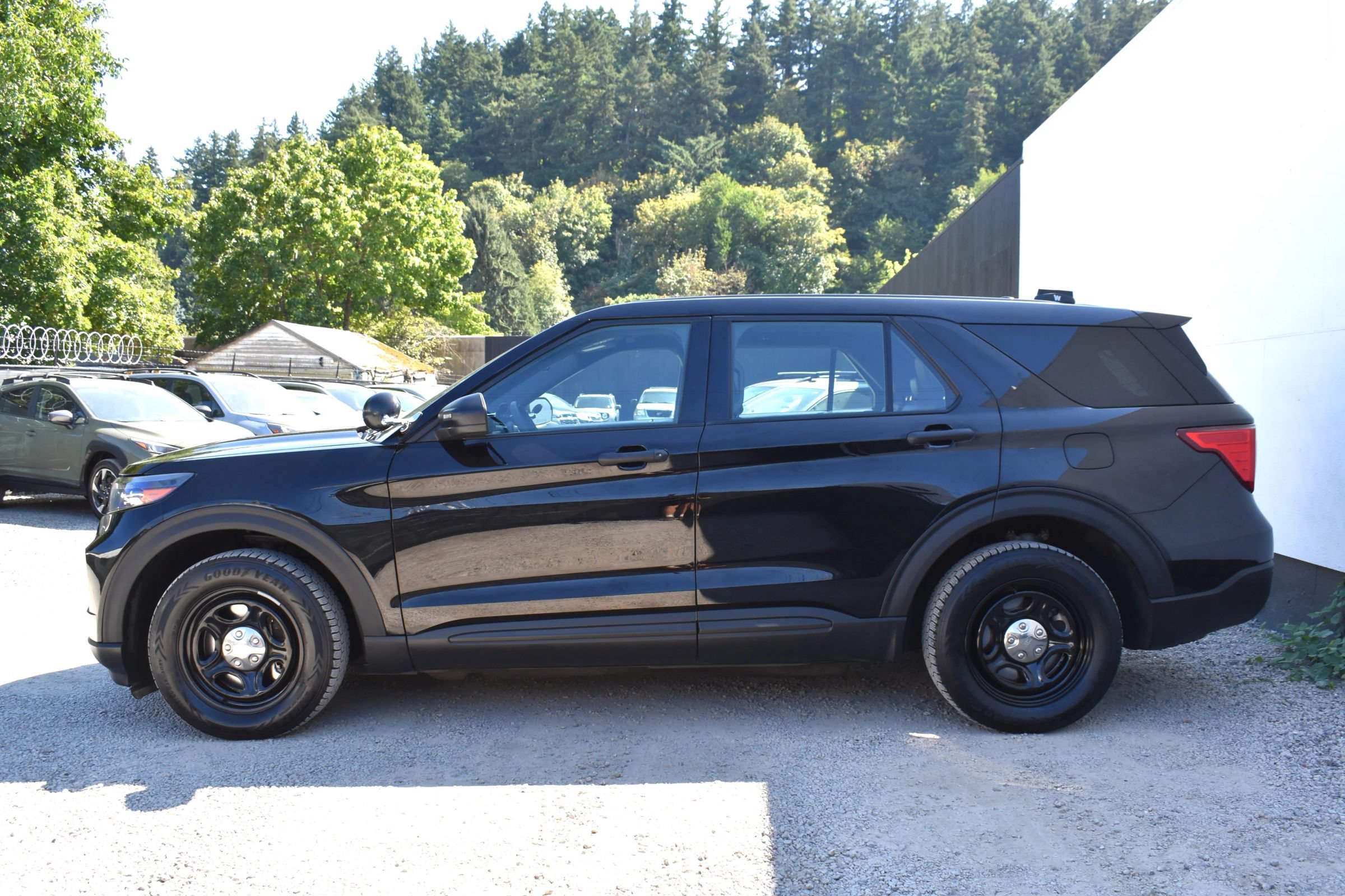 Used 2023 Ford Explorer 4WD Police Interceptor image 9