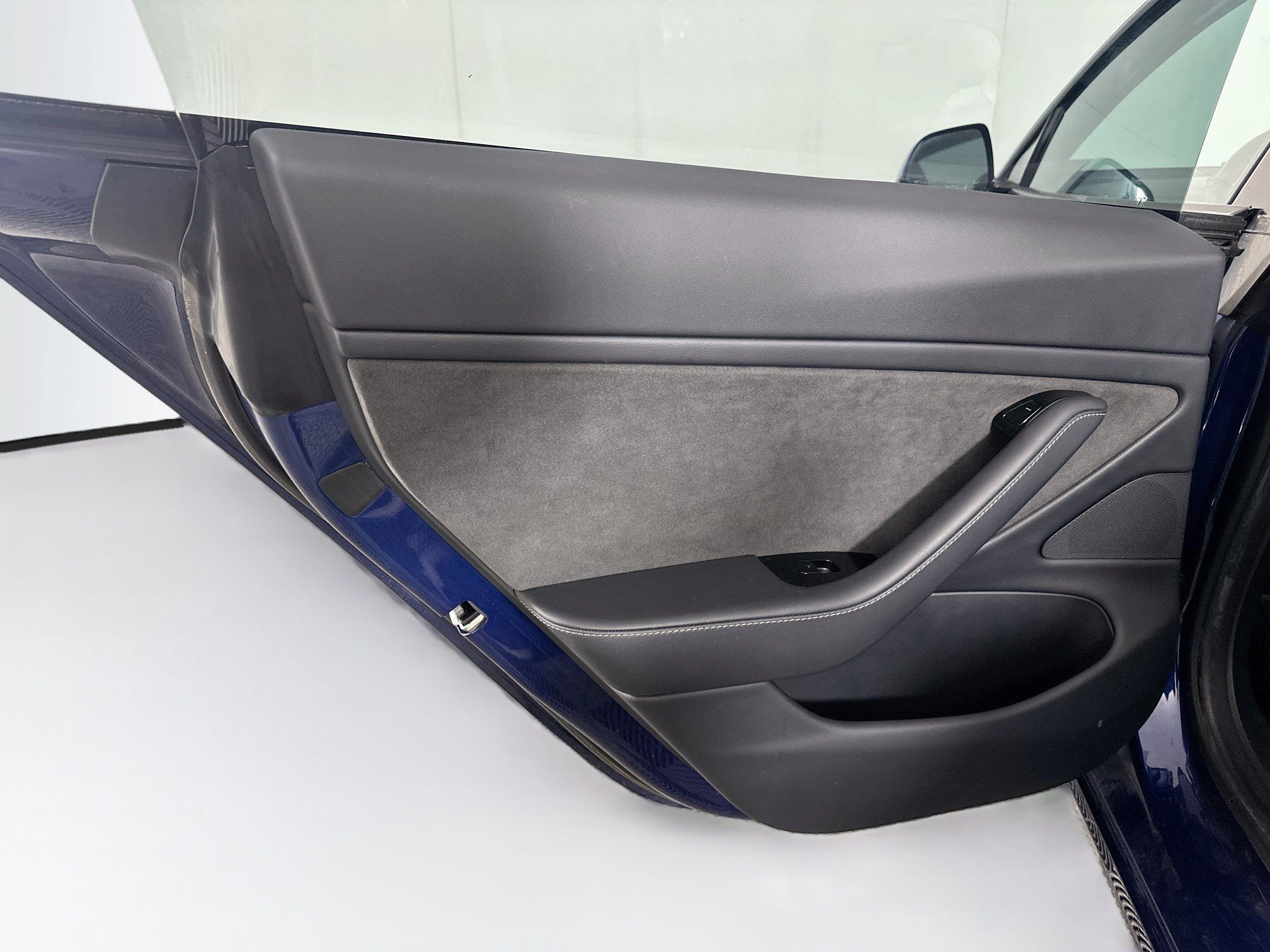 Used 2020 Tesla Model 3 Performance AWD/4WD image 24